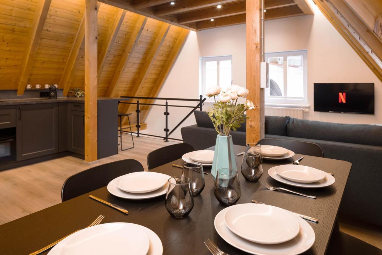 Stadtmauer Apartments: Luxurious Family-friendly By The Noerdlingen